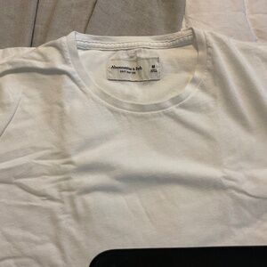 Abercrombie & Fitch Medium white tee